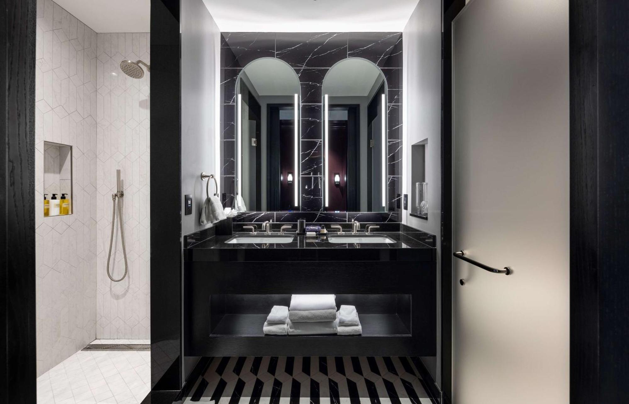 Daxton Hotel Birmingham, Curio Collection By Hilton 외부 사진